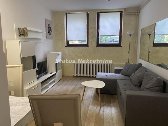 Stan Izdavanje Novi Sad  25 m2