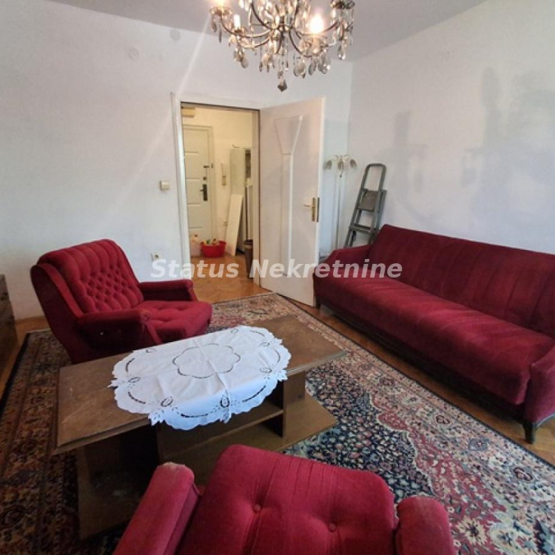 Stan Izdavanje Novi Sad  54 m2