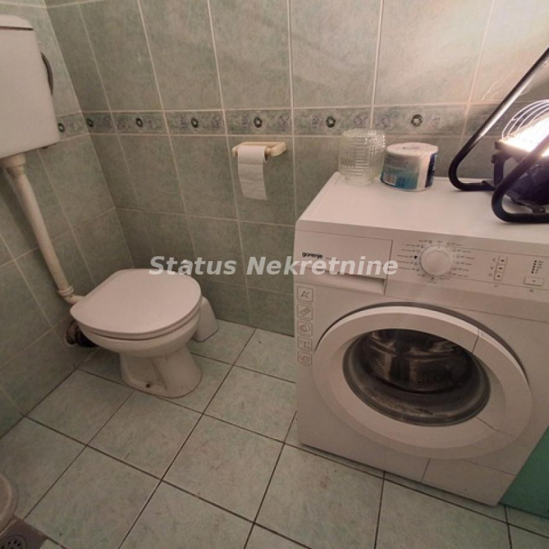 Stan Izdavanje Novi Sad  54 m2