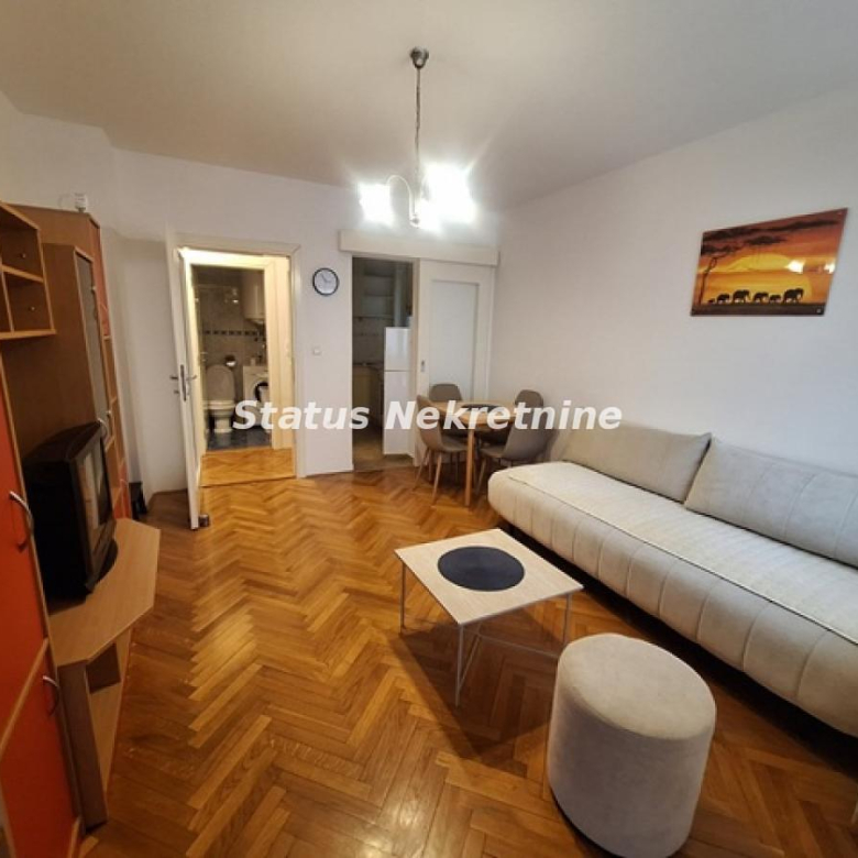 Stan Izdavanje Novi Sad  43 m2