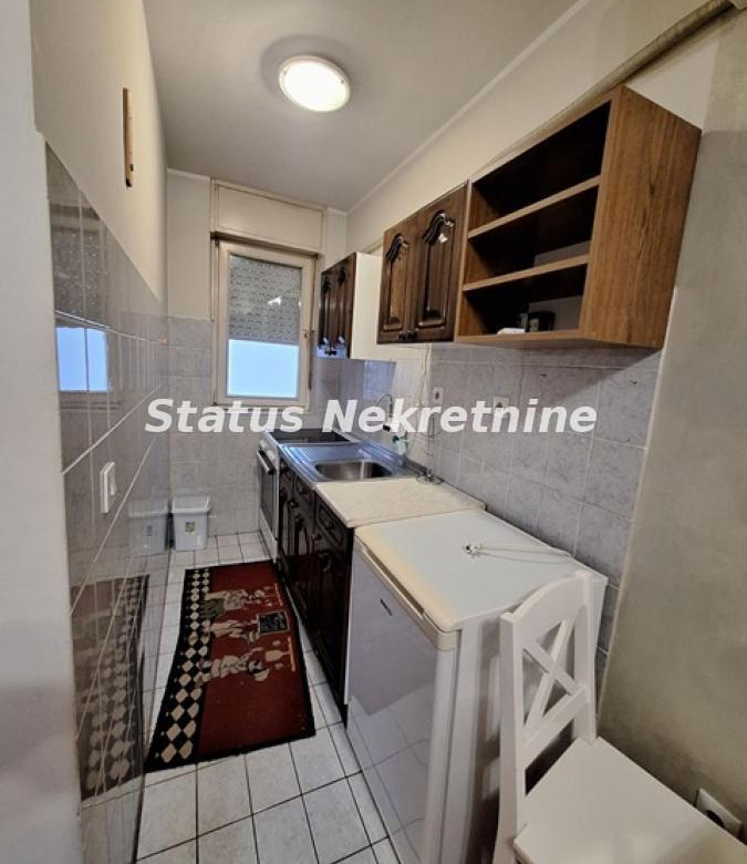 Stan Izdavanje Novi Sad  36 m2