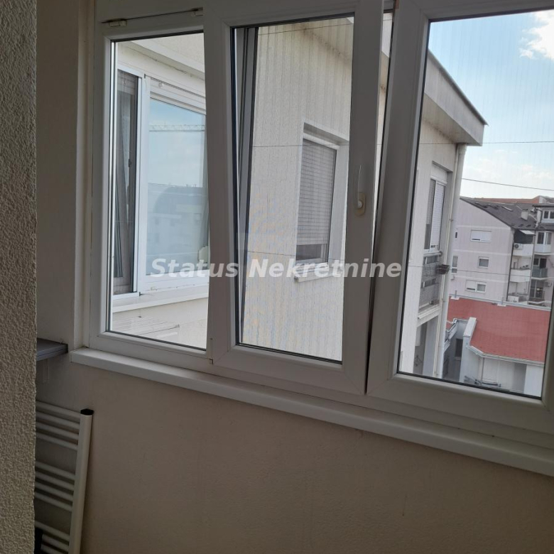 Stan Prodaja Novi Sad  42 m2