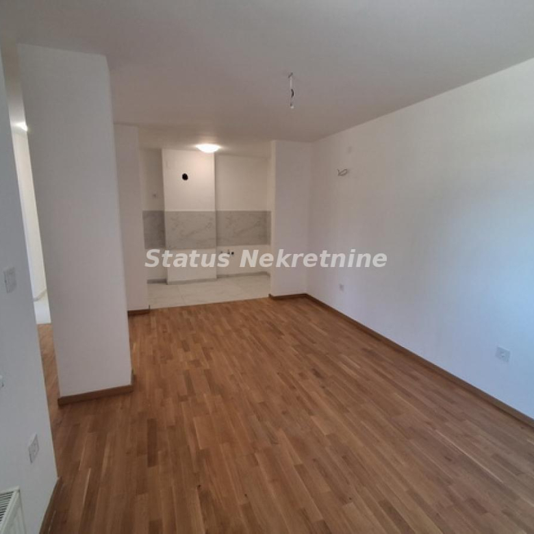 Stan Prodaja Novi Sad  87 m2