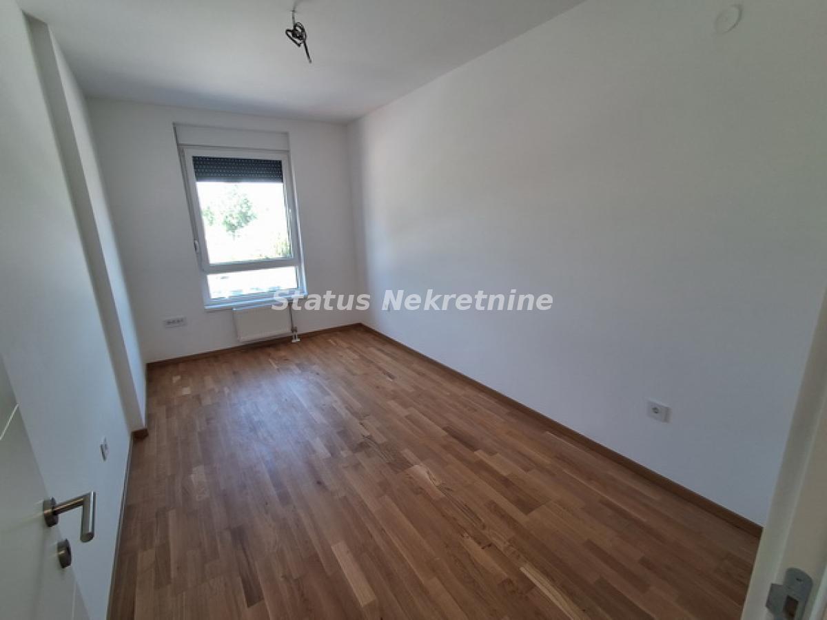 Stan Prodaja Novi Sad  87 m2