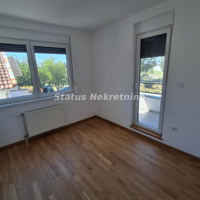 Stan Prodaja Novi Sad  87 m2