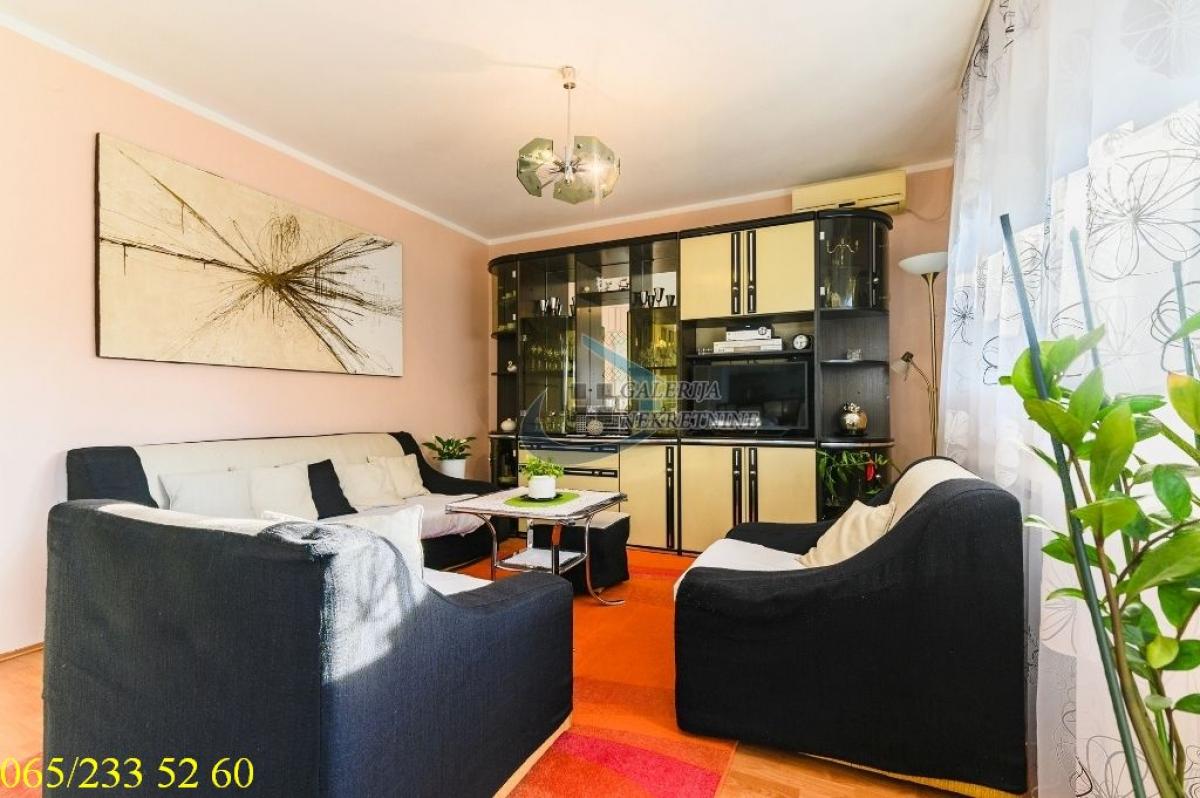 Kuća Prodaja Beograd Kuća Prodaja Beograd Borča 247 m2