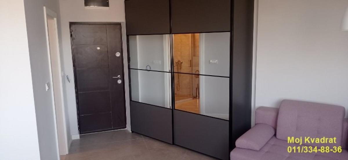 Stan Izdavanje Beograd Senjak 28 m2
