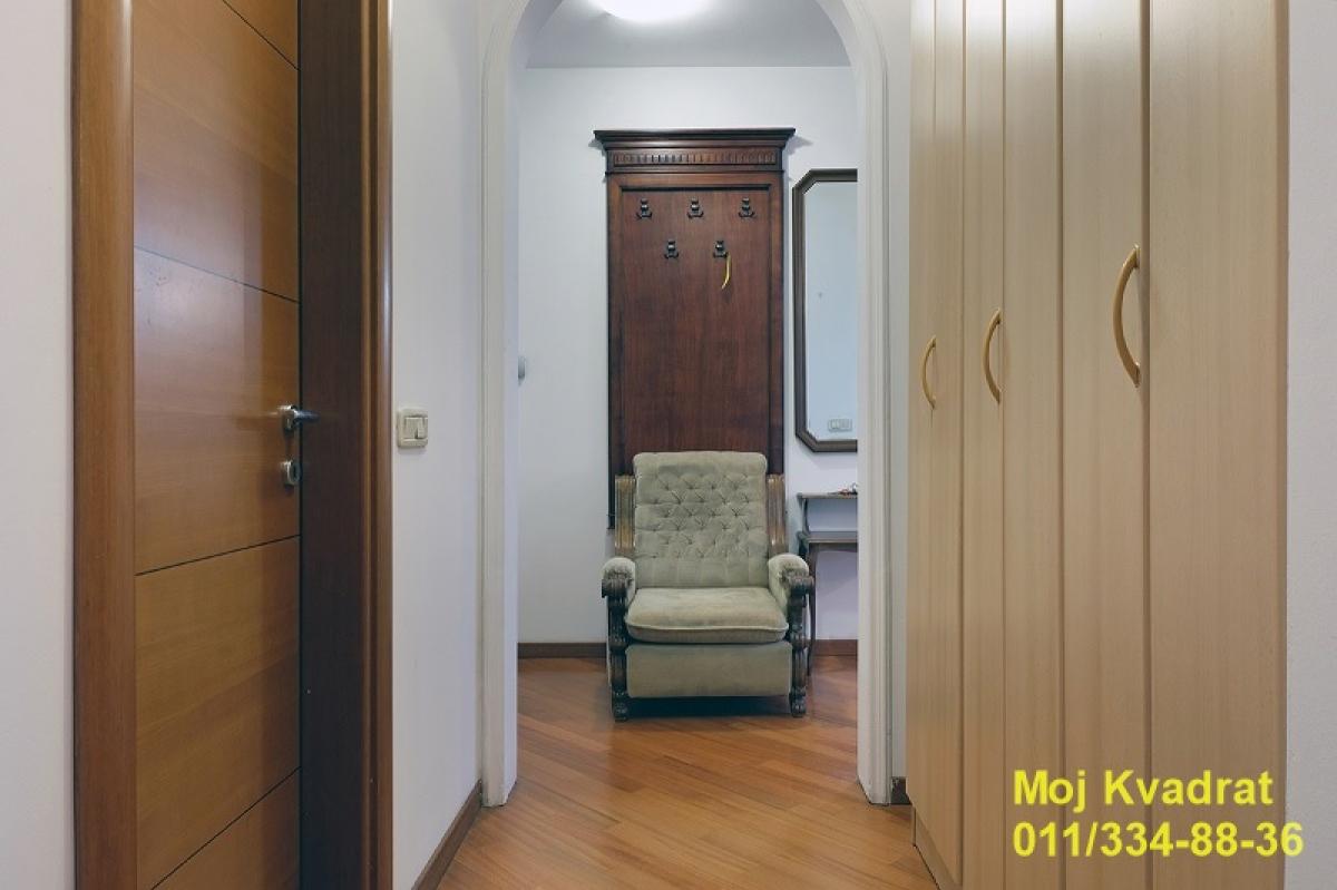 Stan Prodaja Beograd Stan Prodaja Beograd Vukov Spomenik 74 m2