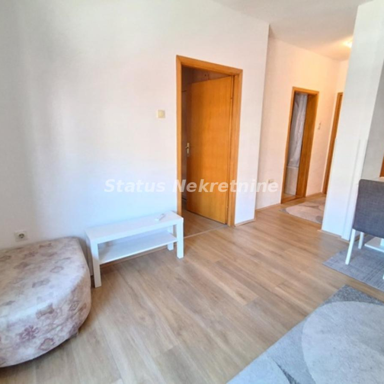 Stan Izdavanje Novi Sad  34 m2