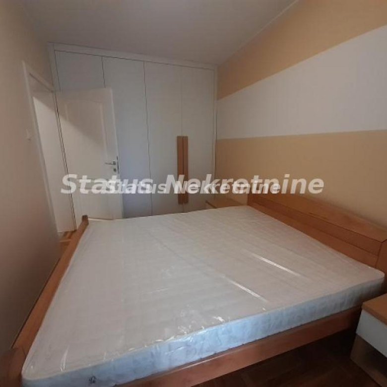 Stan Izdavanje Novi Sad  43 m2