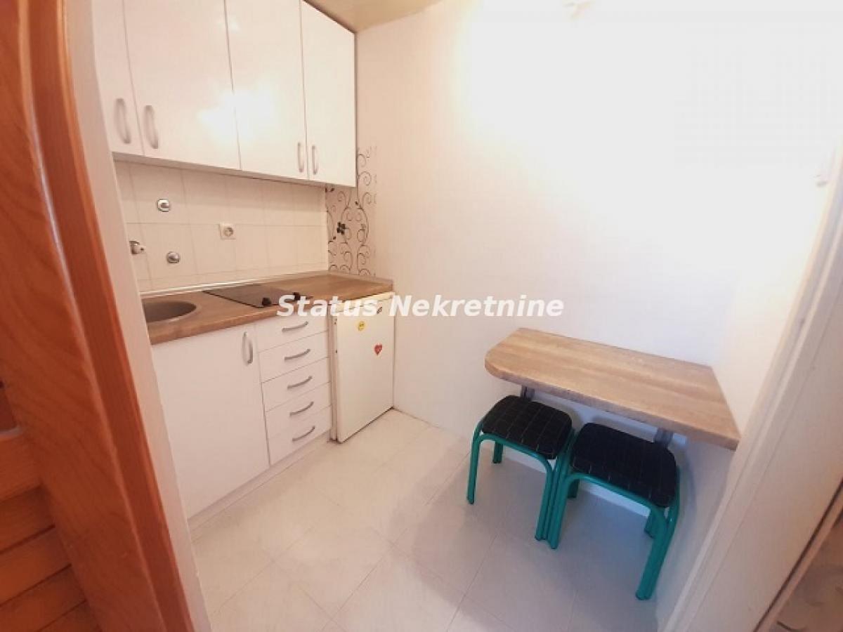 Stan Izdavanje Novi Sad Stan Izdavanje Novi Sad 25 m2