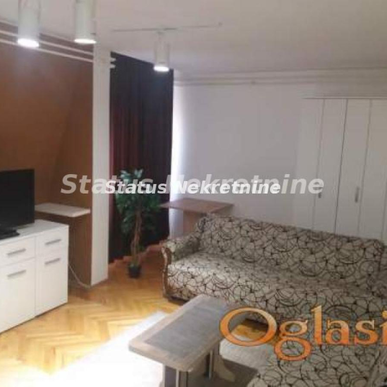 Stan Izdavanje Novi Sad  39 m2