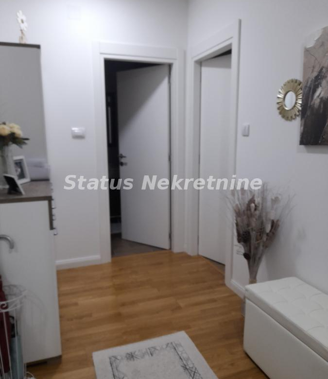 Stan Prodaja Novi Sad  45 m2