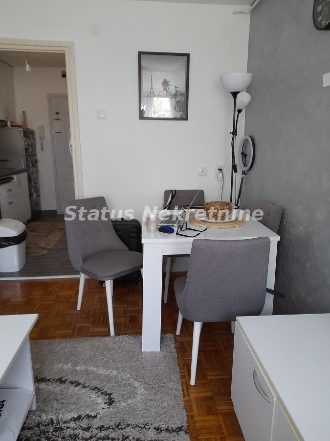 Stan Prodaja Novi Sad  20 m2