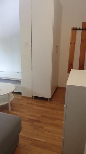 Stan Izdavanje Novi Sad  45 m2