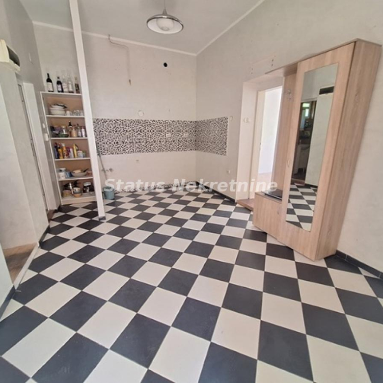 Stan Izdavanje Novi Sad  60 m2