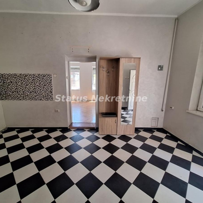 Stan Izdavanje Novi Sad  60 m2