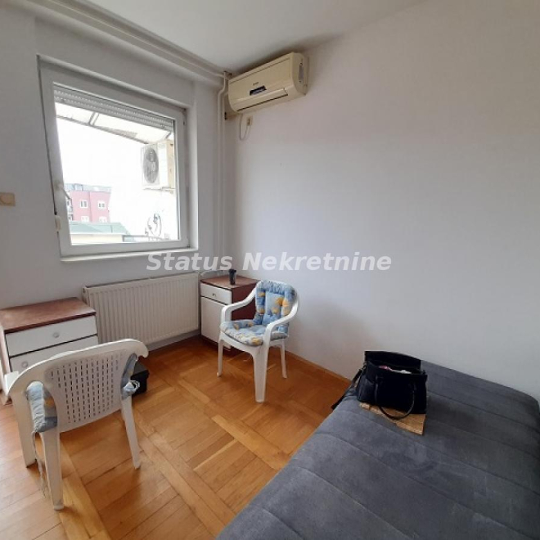 Stan Izdavanje Novi Sad  24 m2