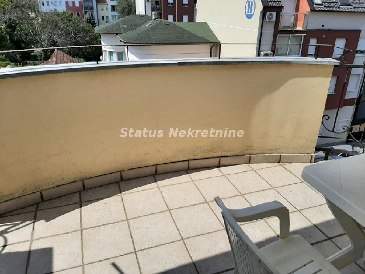 Stan Izdavanje Novi Sad  24 m2