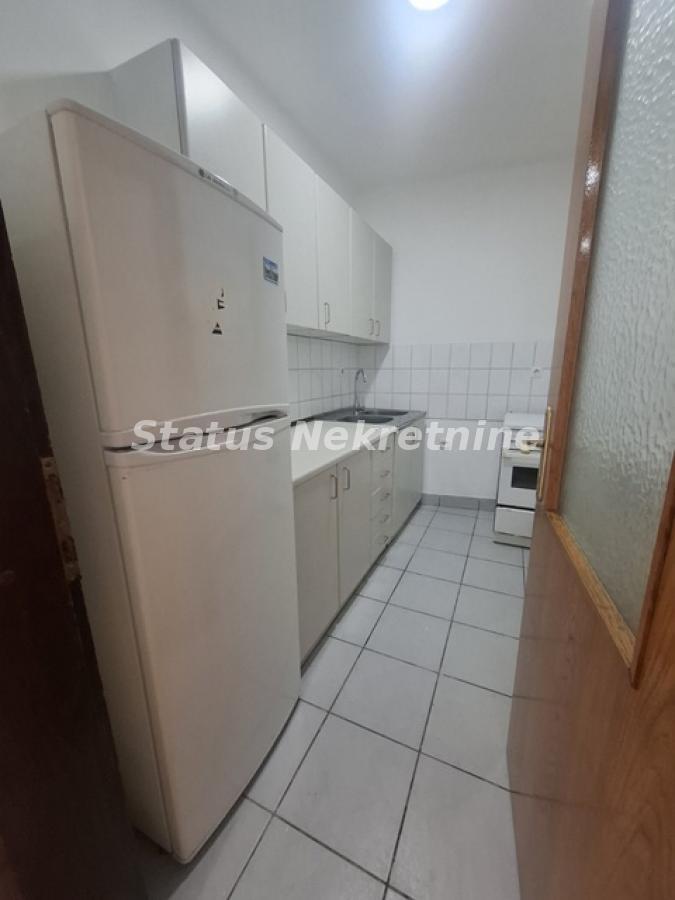 Stan Izdavanje Novi Sad  47 m2