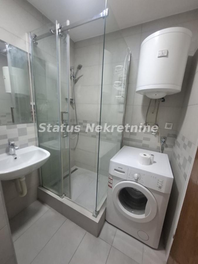 Stan Izdavanje Novi Sad  47 m2