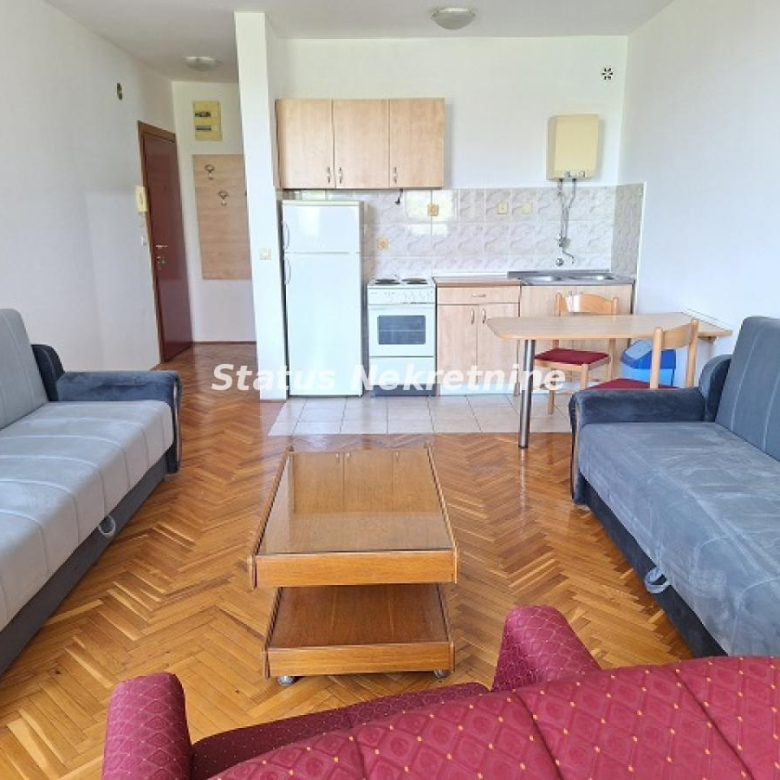 Stan Izdavanje Novi Sad  30 m2