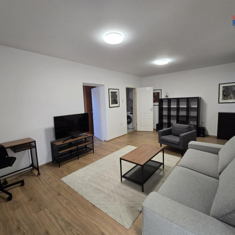 Stan Izdavanje Novi Sad  54 m2