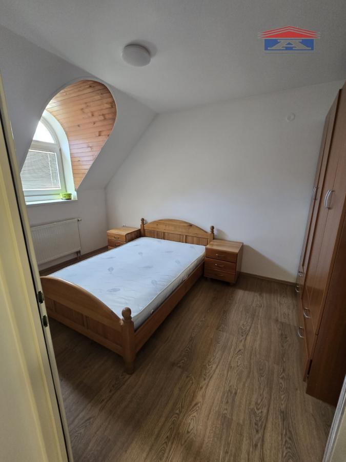 Stan Izdavanje Novi Sad  54 m2