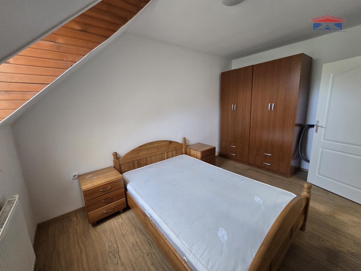 Stan Izdavanje Novi Sad  54 m2