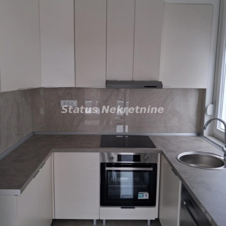 Stan Izdavanje Novi Sad  65 m2