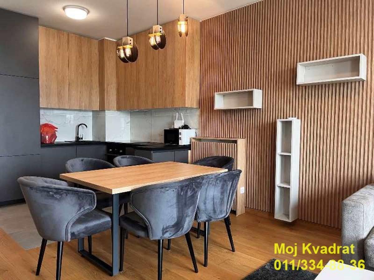 Stan Izdavanje Beograd Blok 65 54 m2