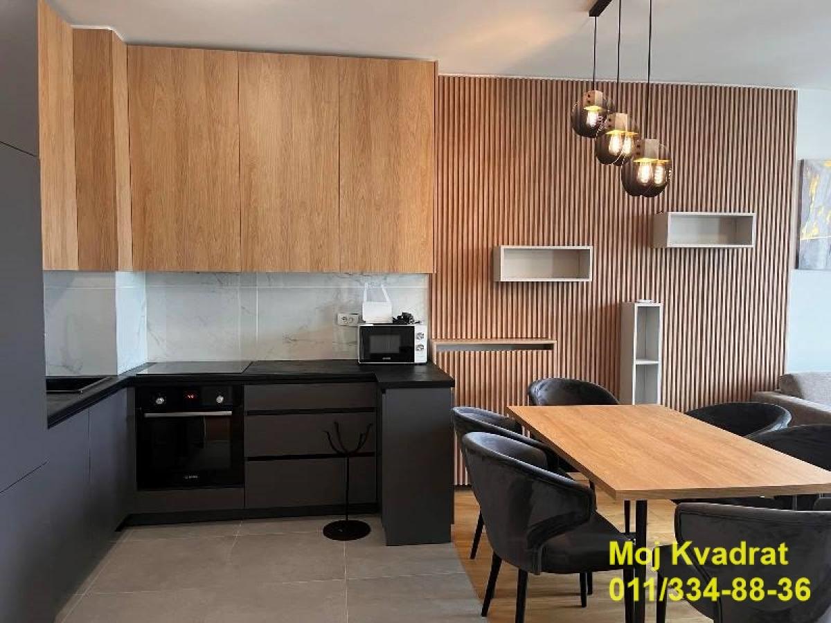 Stan Izdavanje Beograd Blok 65 54 m2