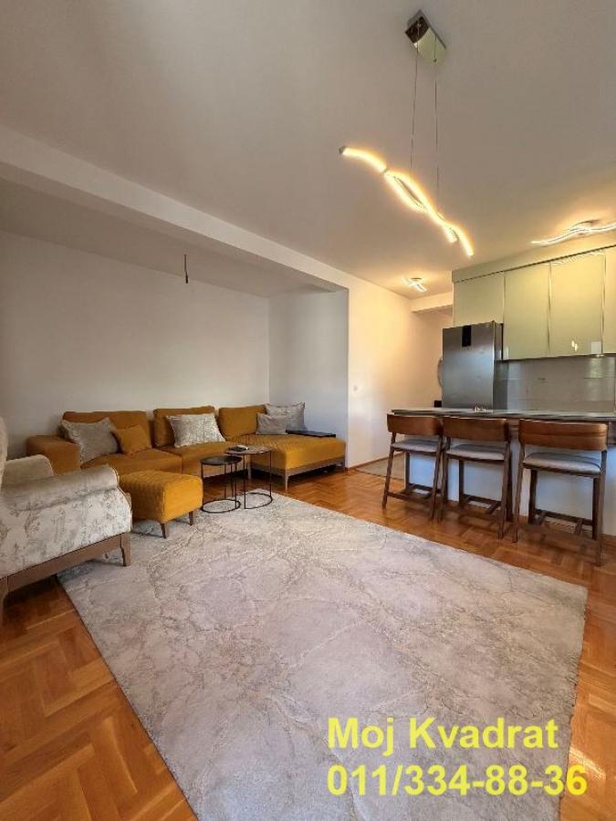 Stan Prodaja Beograd Bulbulder 80 m2