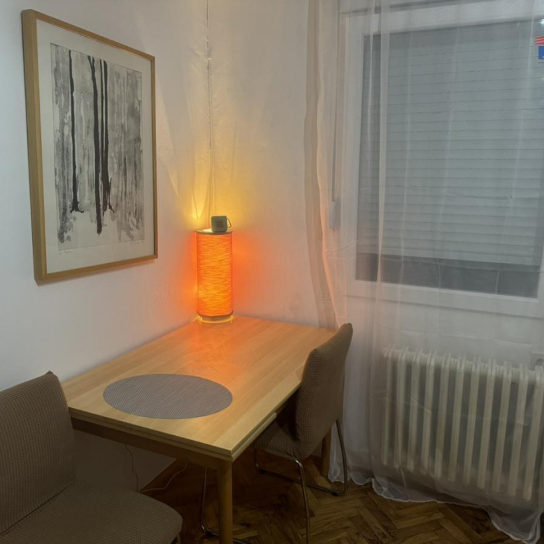 Stan Izdavanje Novi Sad  32 m2