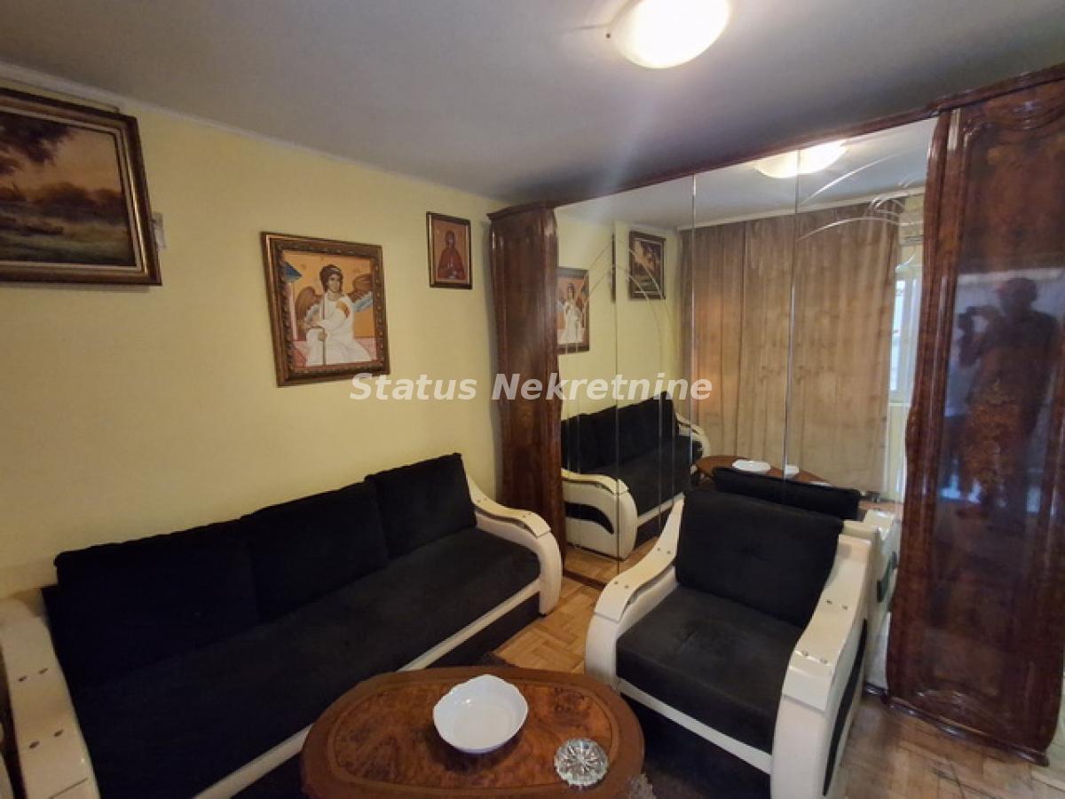 Stan Izdavanje Novi Sad  29 m2