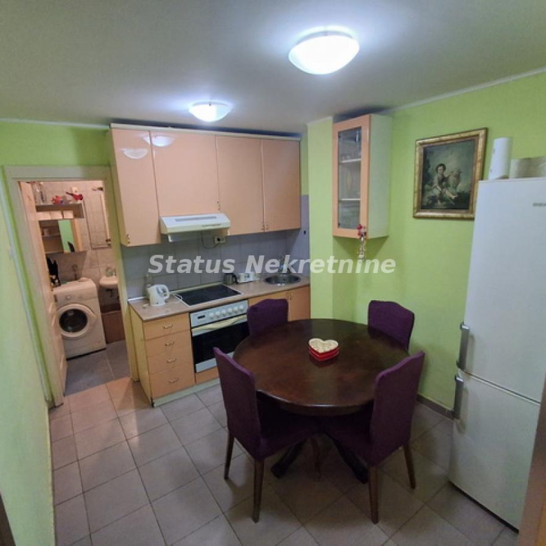 Stan Izdavanje Novi Sad  29 m2
