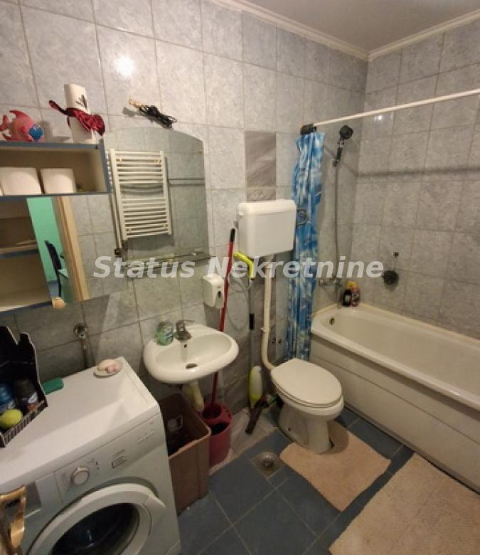 Stan Izdavanje Novi Sad  29 m2