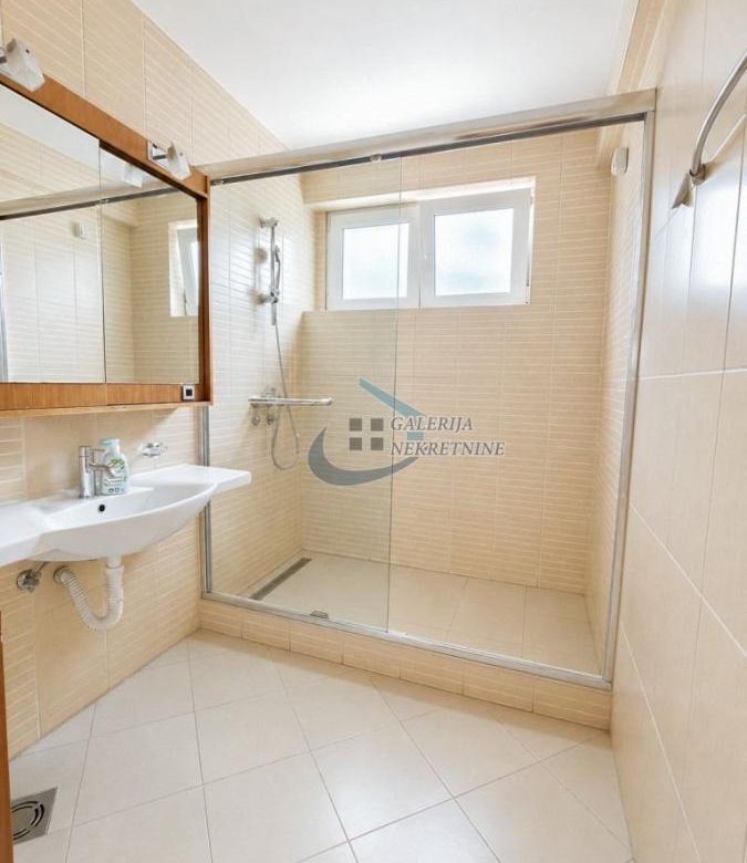 Stan Prodaja Beograd Autokomanda 33 m2