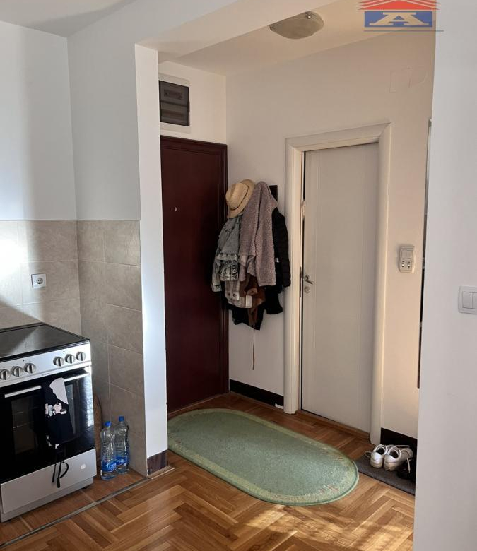 Stan Izdavanje Novi Sad  40 m2