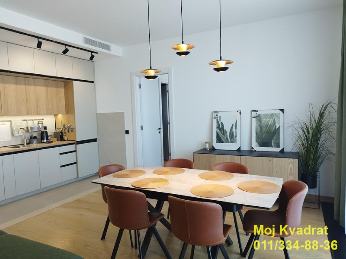 Stan Izdavanje Beograd Dorćol 92 m2