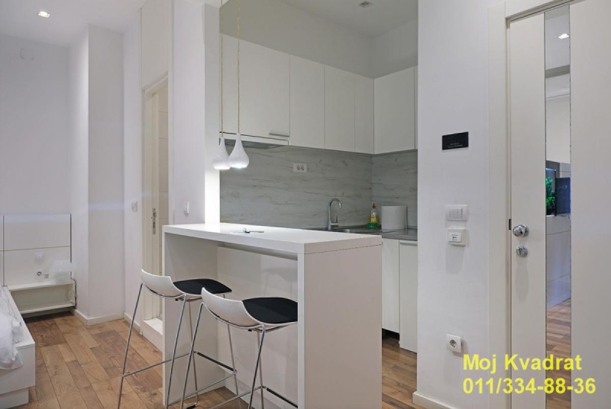 Lokal Prodaja Beograd Beograđanka 171 m2