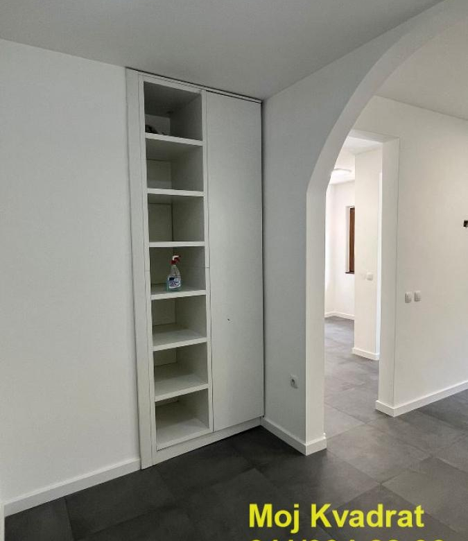 Lokal Izdavanje Beograd Hotel Jugoslavija 75 m2