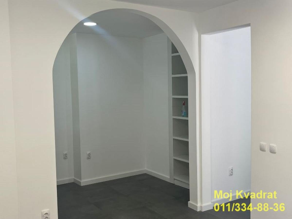 Lokal Izdavanje Beograd Hotel Jugoslavija 75 m2