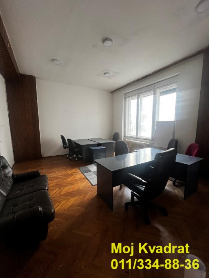 Lokal Izdavanje Beograd Lokal Izdavanje Beograd Trg Nikole Pašića 359 m2
