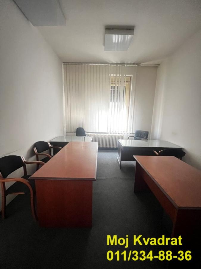 Lokal Izdavanje Beograd Lokal Izdavanje Beograd Trg Nikole Pašića 359 m2