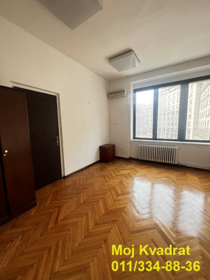 Lokal Izdavanje Beograd Lokal Izdavanje Beograd Trg Nikole Pašića 359 m2