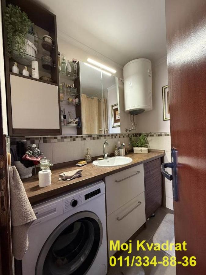 Stan Prodaja Beograd Blok 62 64 m2