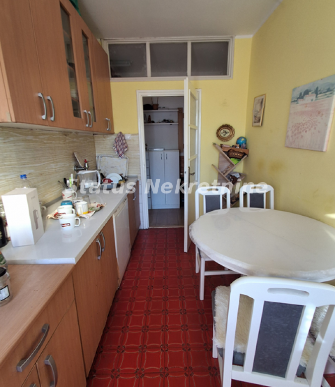 Stan Izdavanje Novi Sad  53 m2
