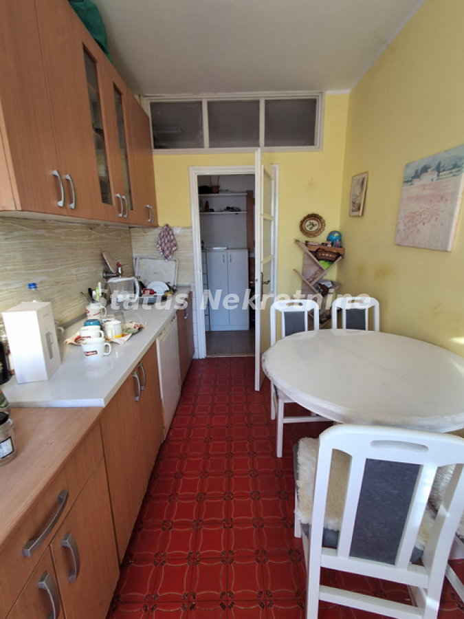 Stan Izdavanje Novi Sad  53 m2