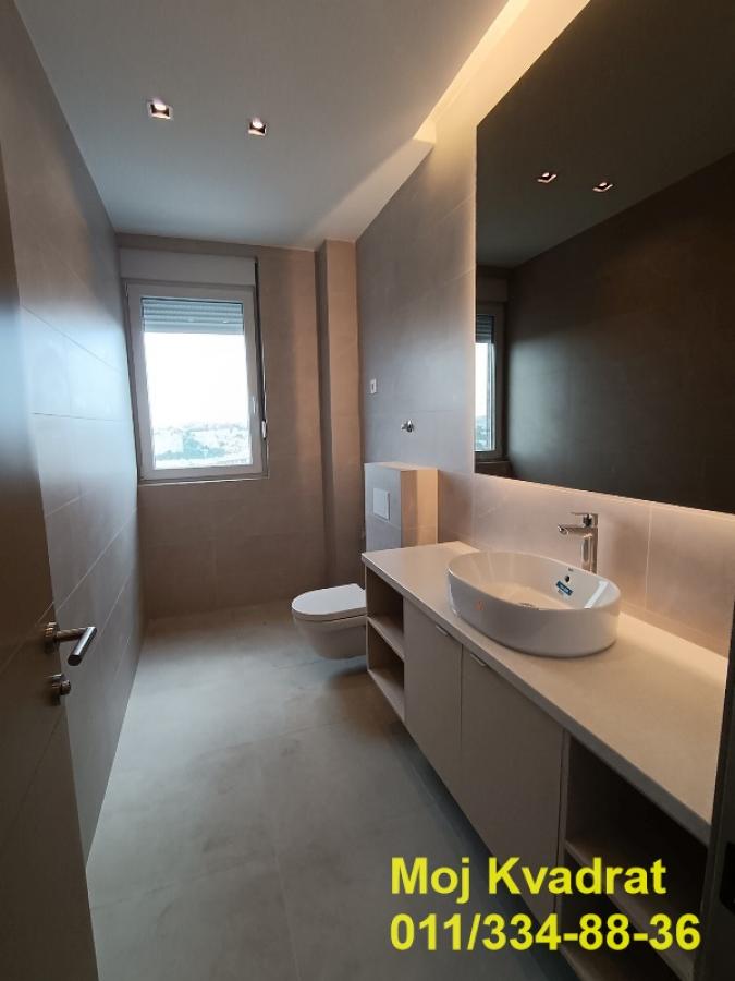 Stan Prodaja Beograd Trošarina 168 m2
